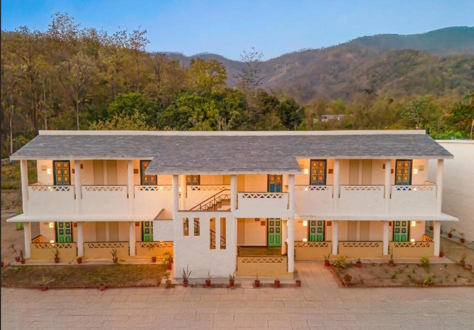 Paatlidun Safari Lodge, Jim Corbett Garjia Eksteriør bilde